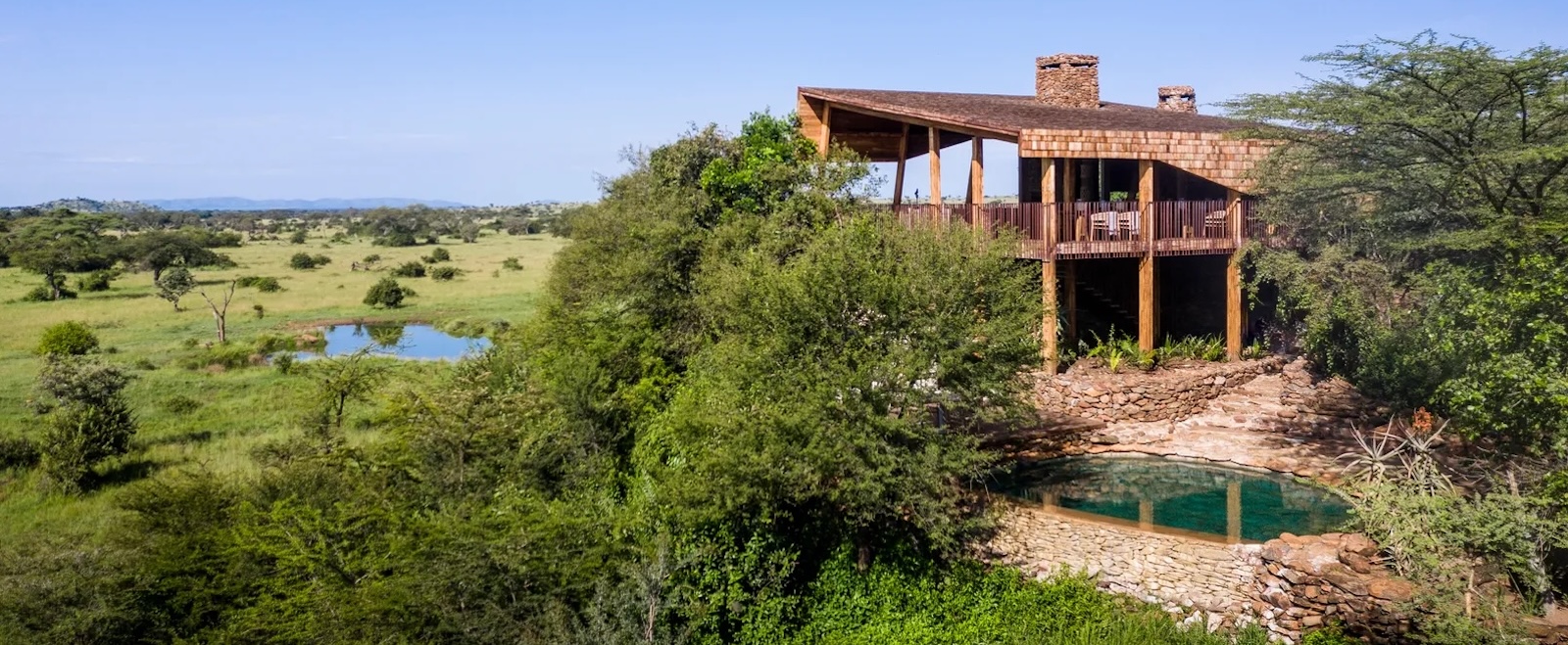 Singita Faru Faru Lodge – Contemporary Riverside Luxury in the Serengeti