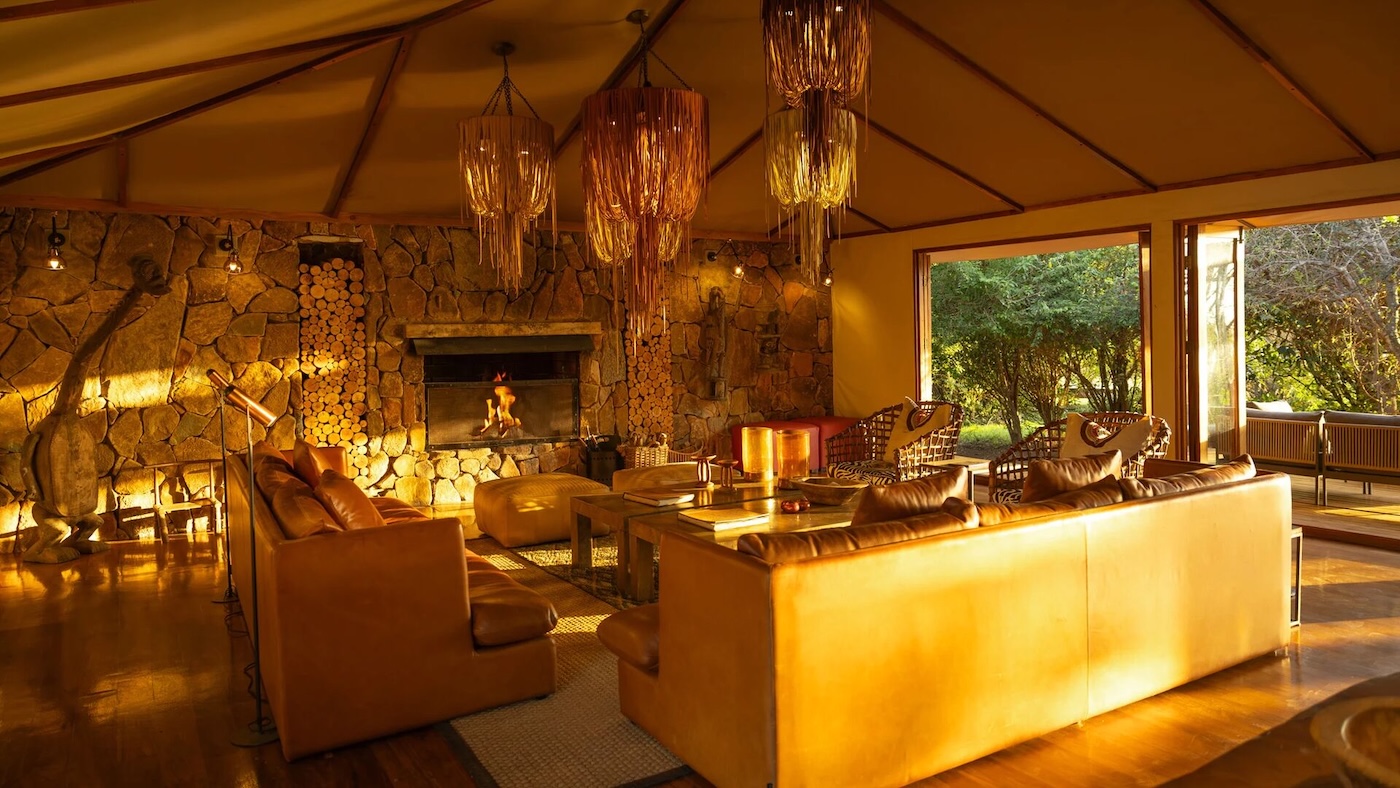 Top 10 Luxury Serengeti Lodges Sayari